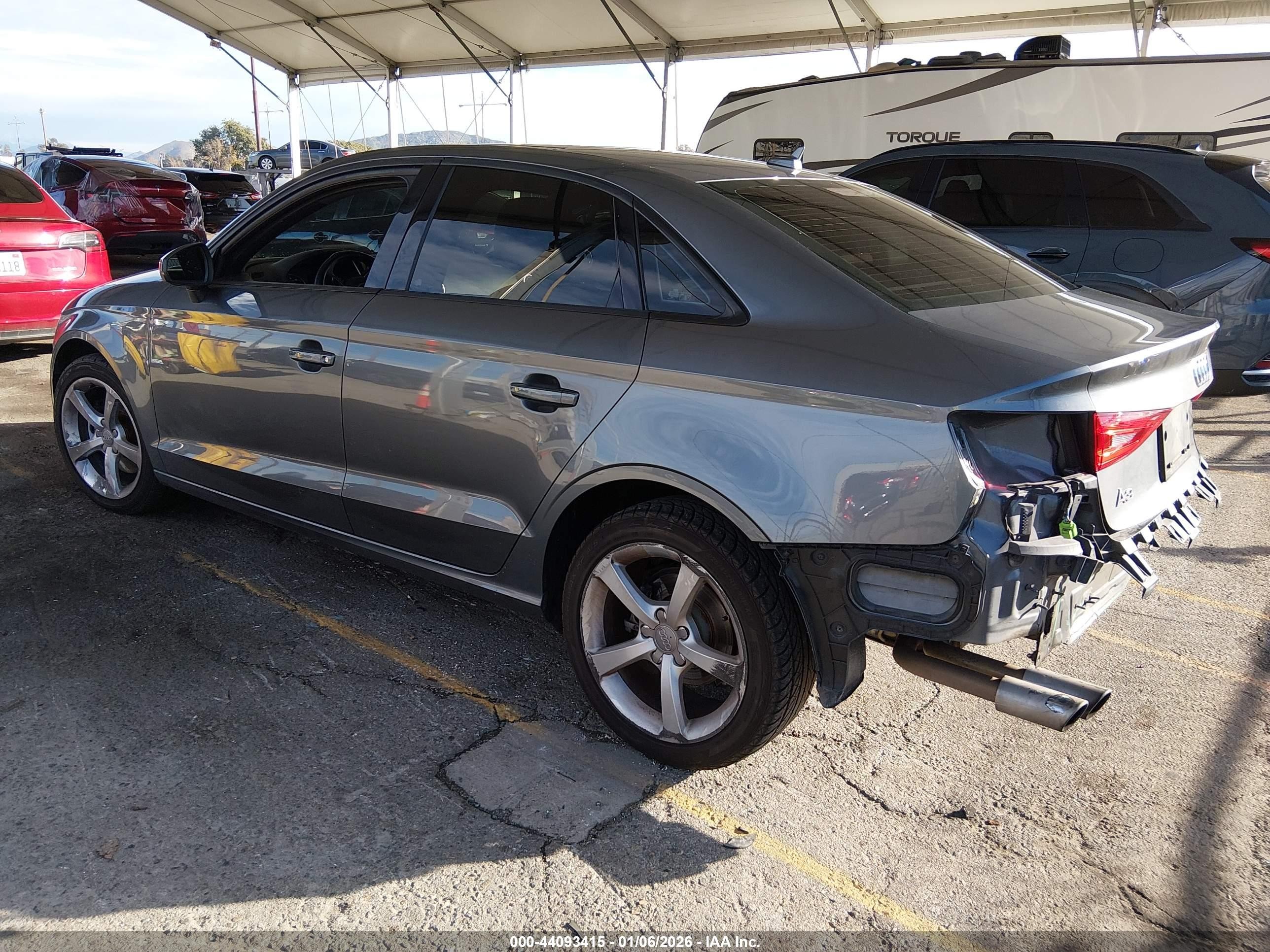 AUDI A3 1.8T PREMIUM 2015