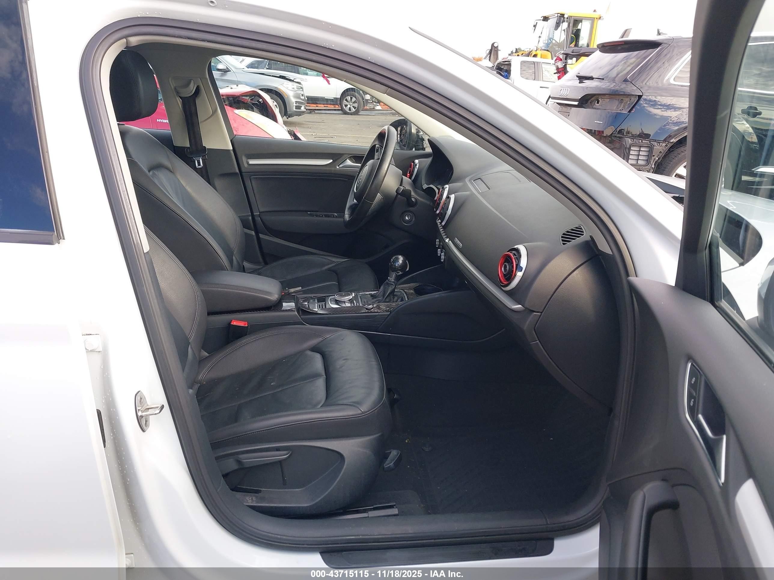 AUDI A3 2.0T PREMIUM 2016