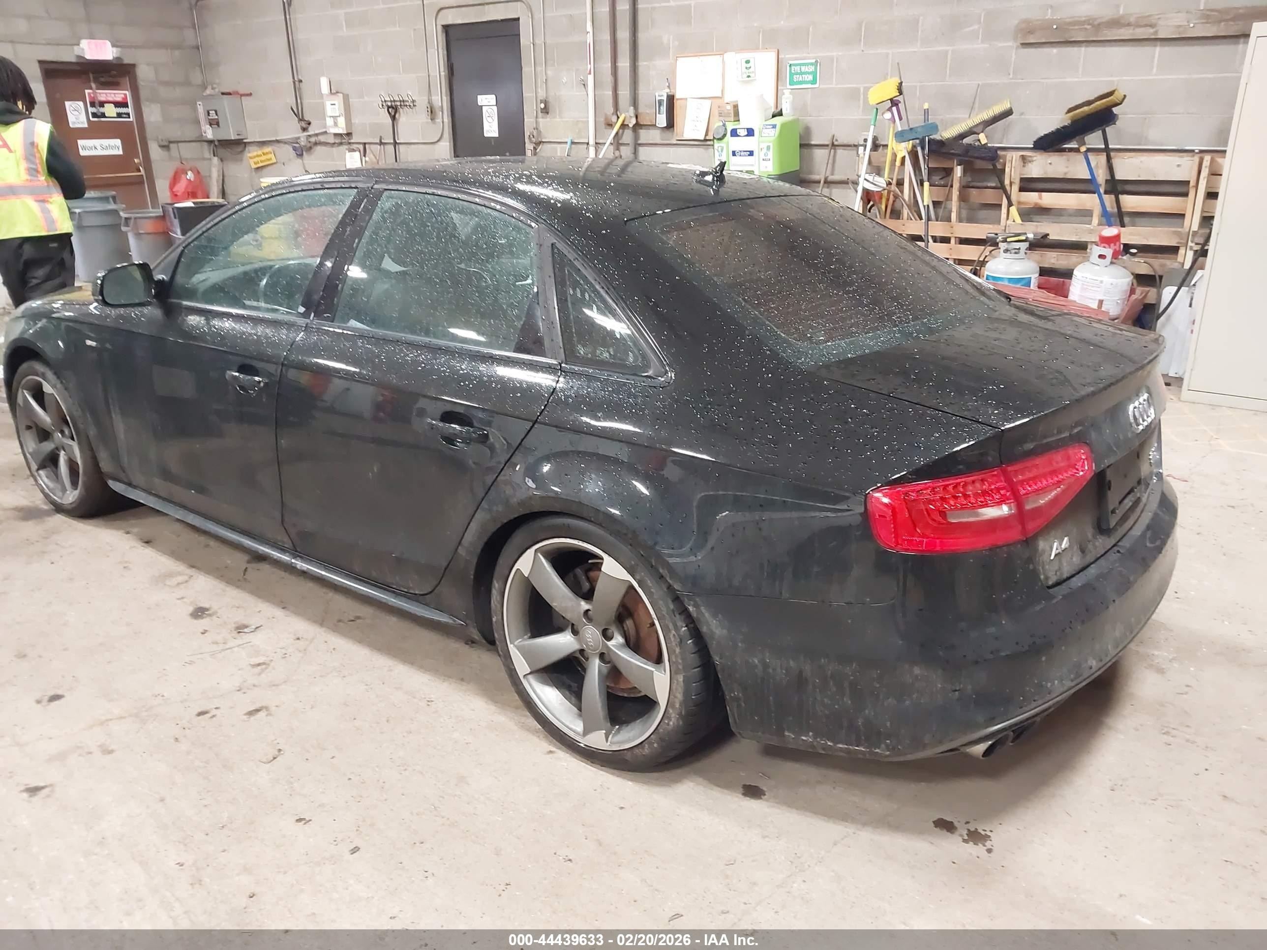 AUDI A4 2.0T PREMIUM 2015