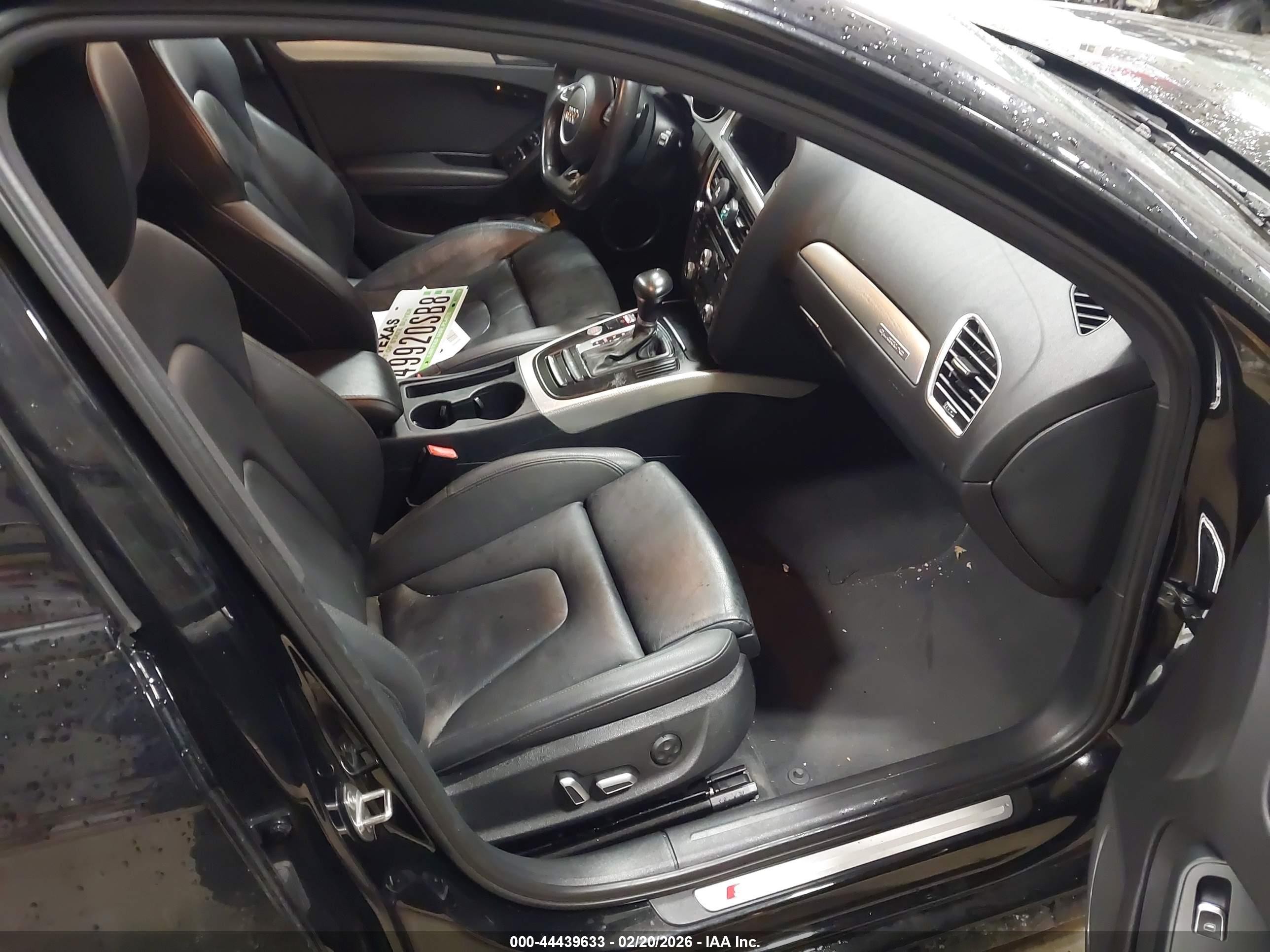 AUDI A4 2.0T PREMIUM 2015