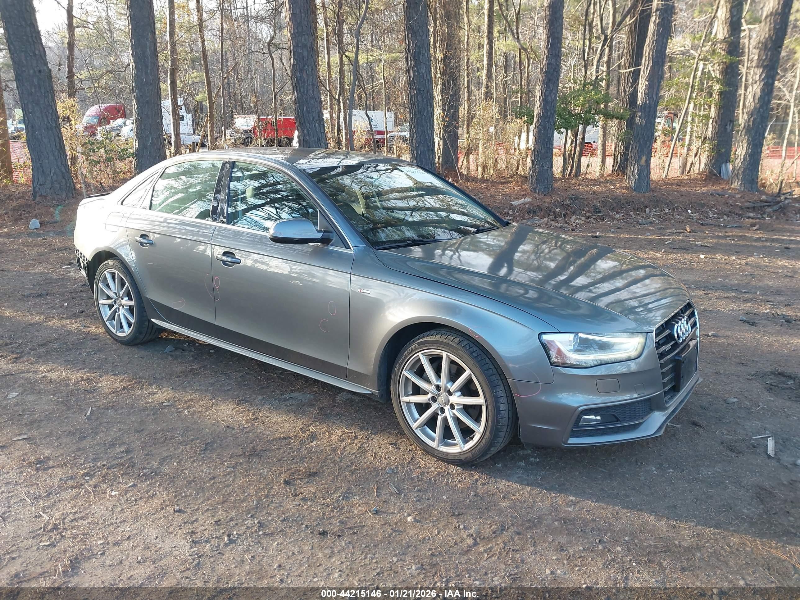 AUDI A4 2.0T PREMIUM 2015