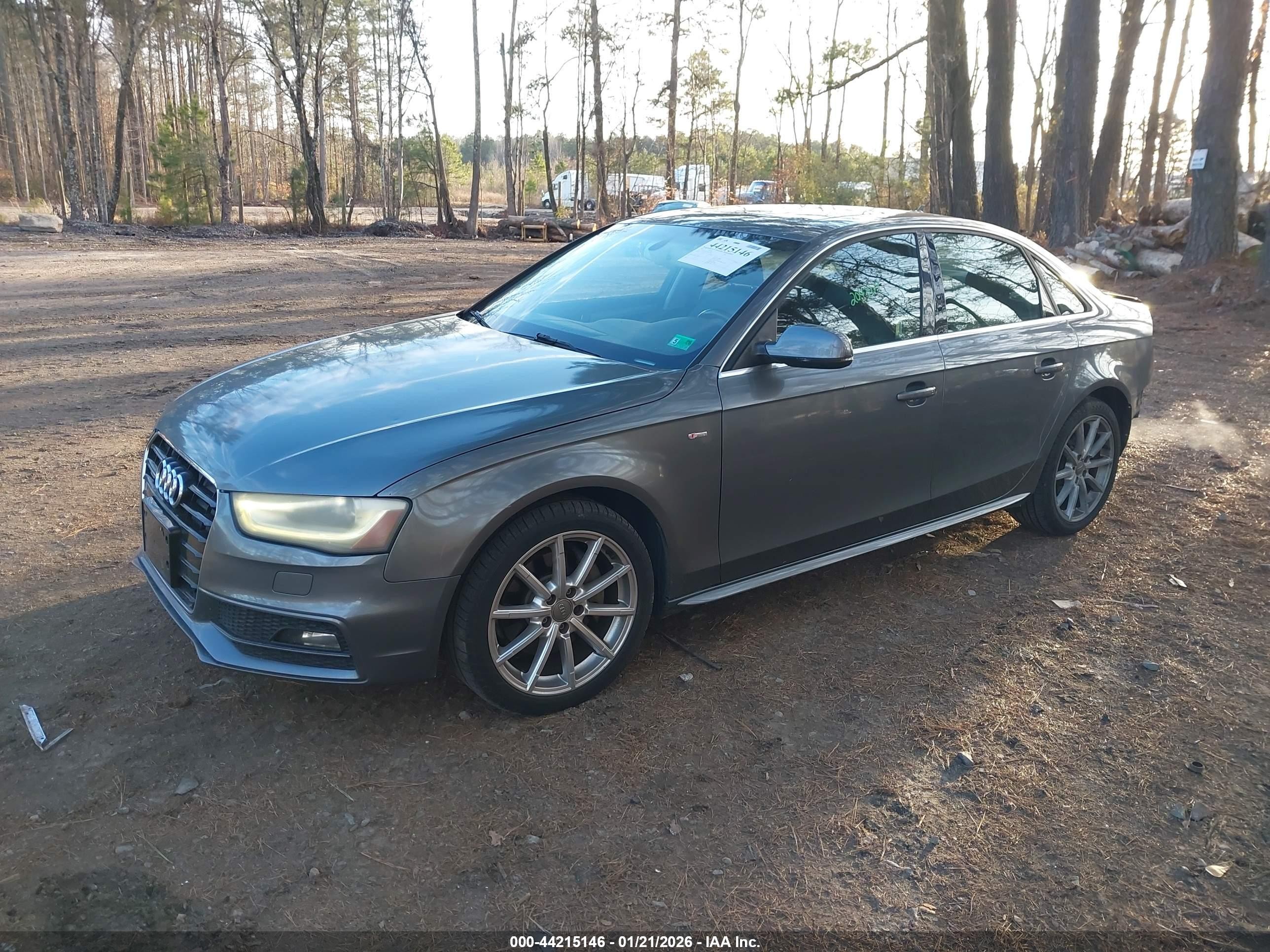 AUDI A4 2.0T PREMIUM 2015