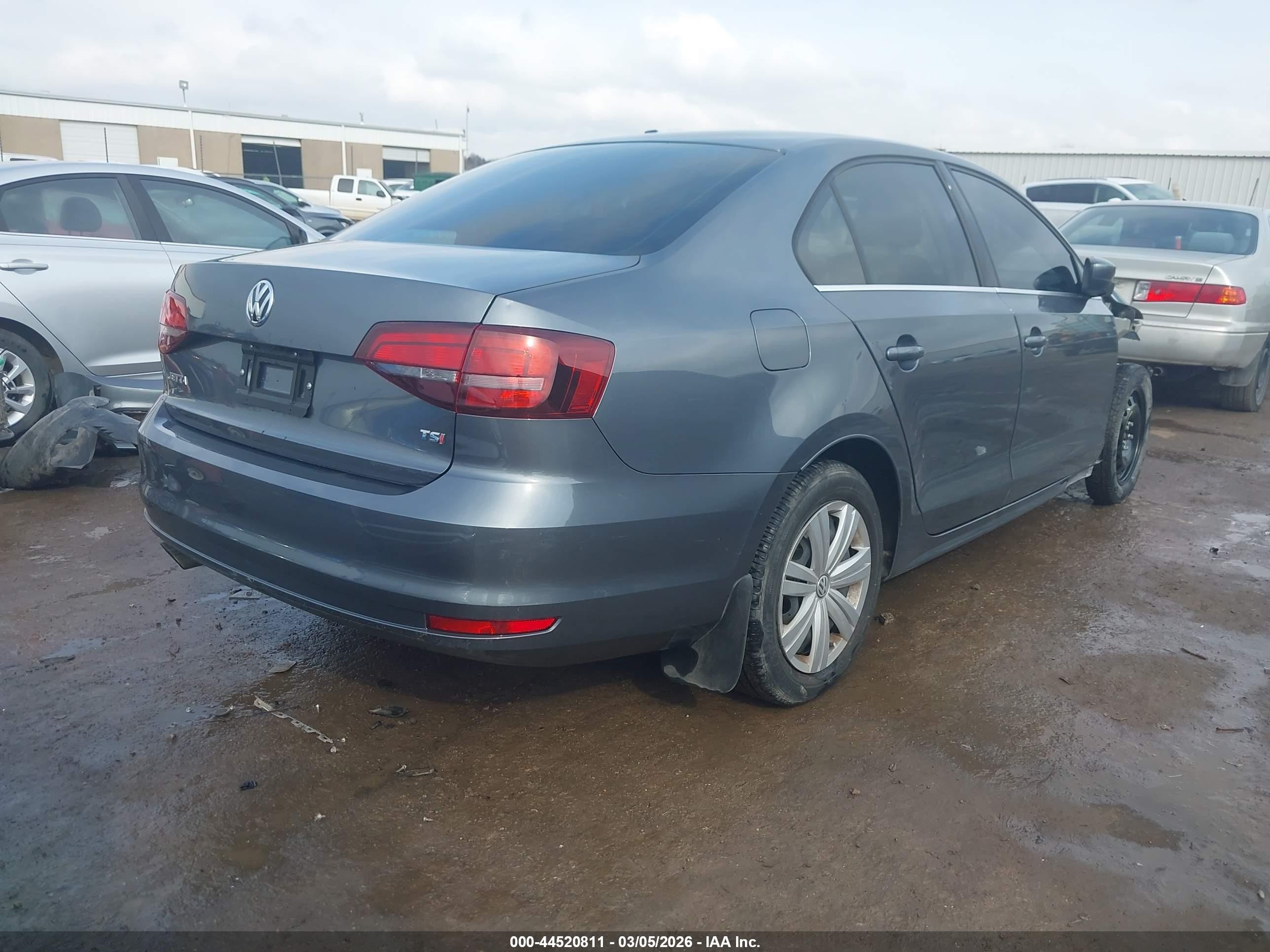 VOLKSWAGEN JETTA 1.4T S 2017