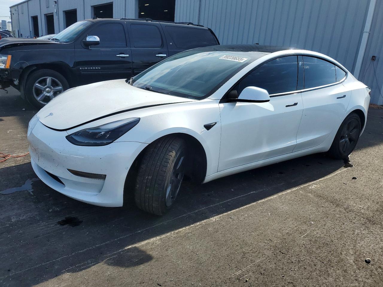 TESLA Model 3 2021