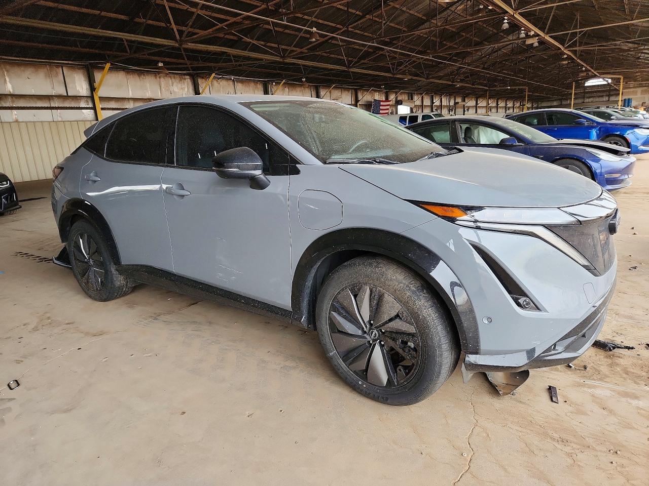 NISSAN Ariya Platinum + 2024