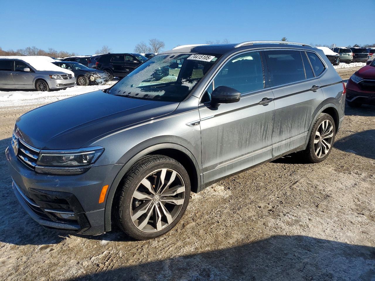 VOLKSWAGEN Tiguan Sel Premium R-line 2021