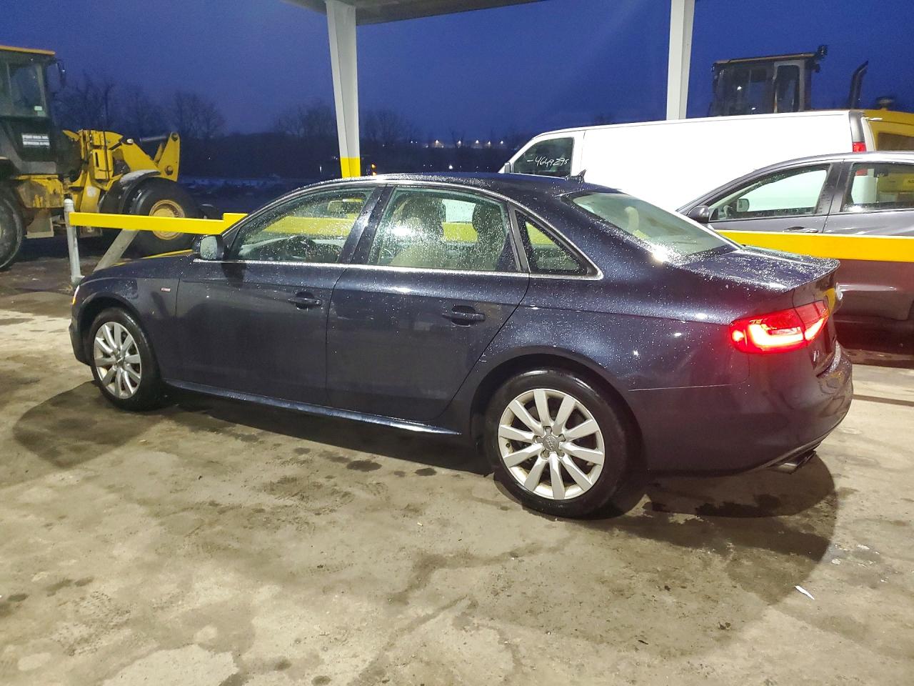 AUDI A4 Premium 2015
