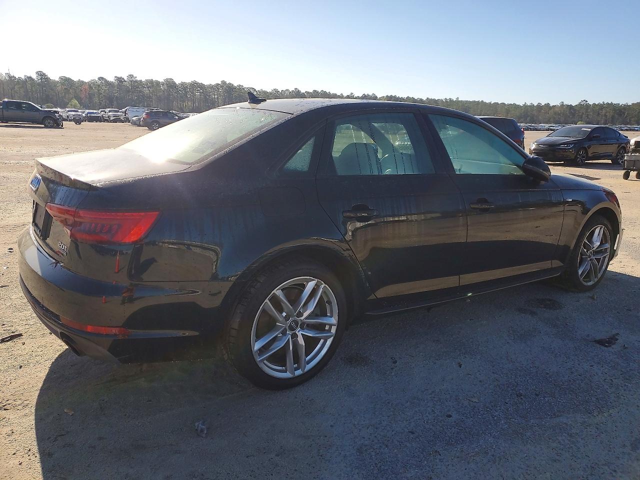 AUDI A4 Premium 2017