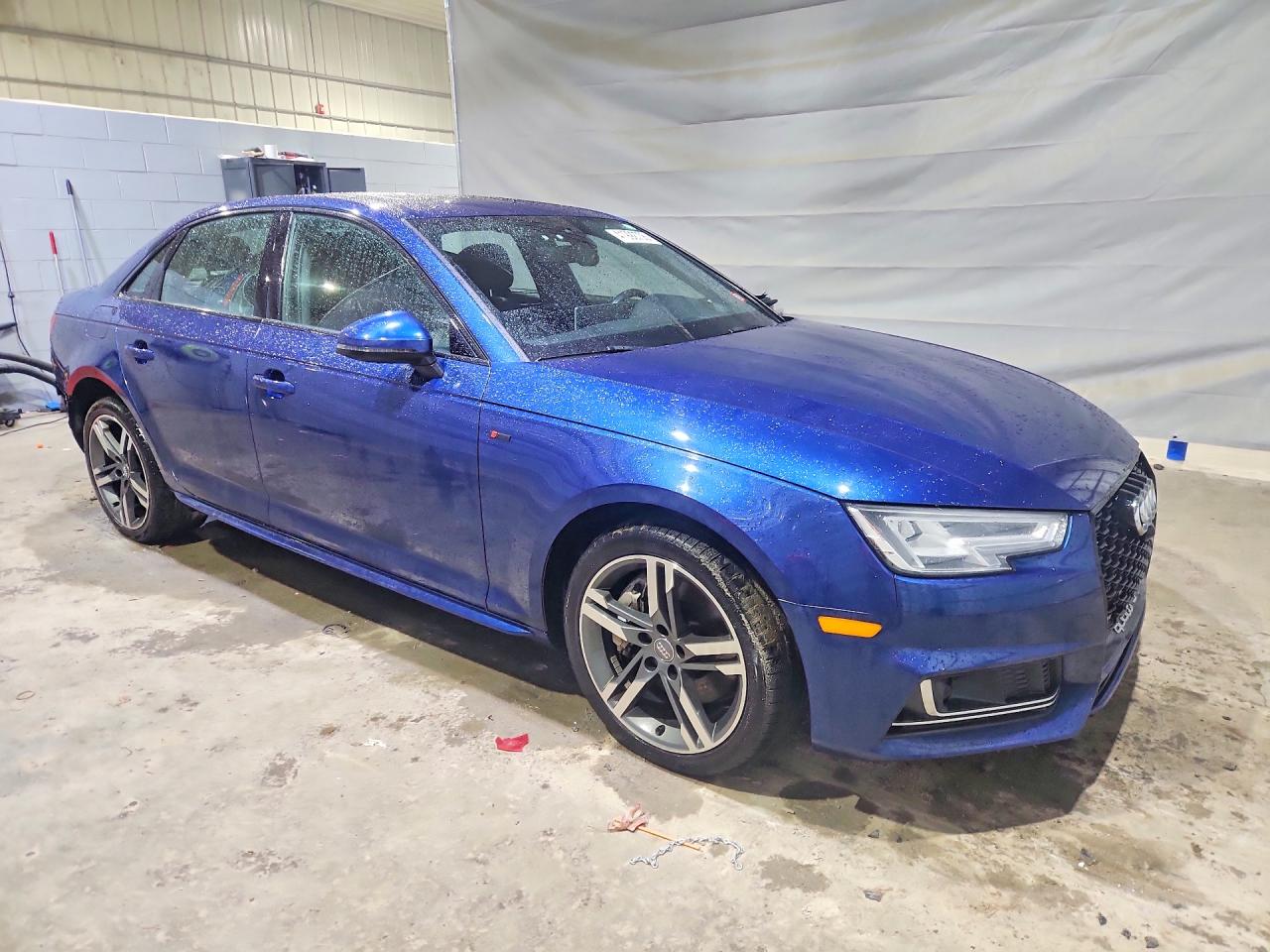 AUDI A4 2017