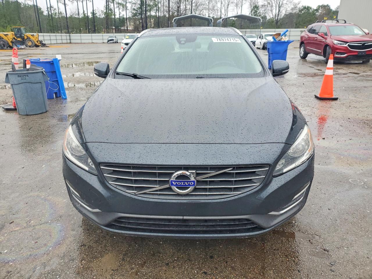 VOLVO V60 Premier+ 2015