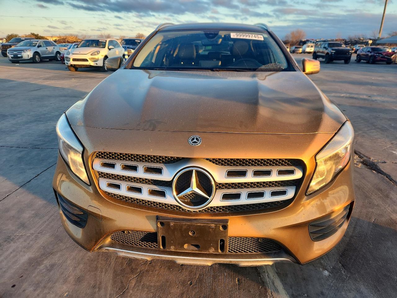 MERCEDES-BENZ Gla 250 2018