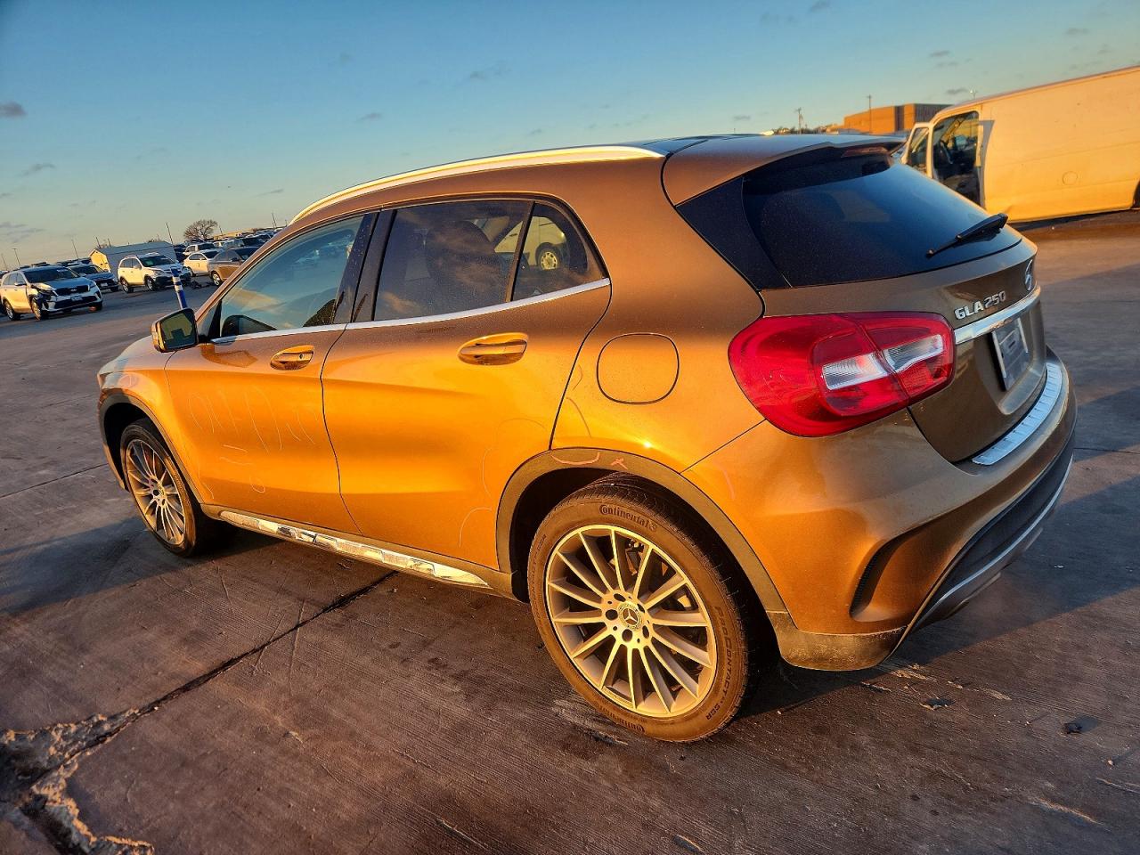 MERCEDES-BENZ Gla 250 2018