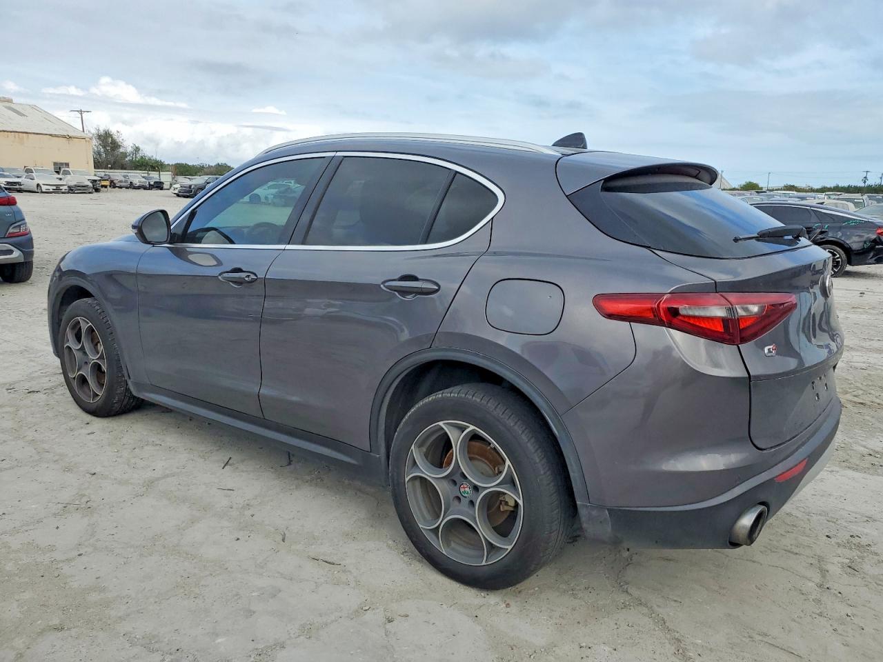 ALFA ROMEO Stelvio 2018