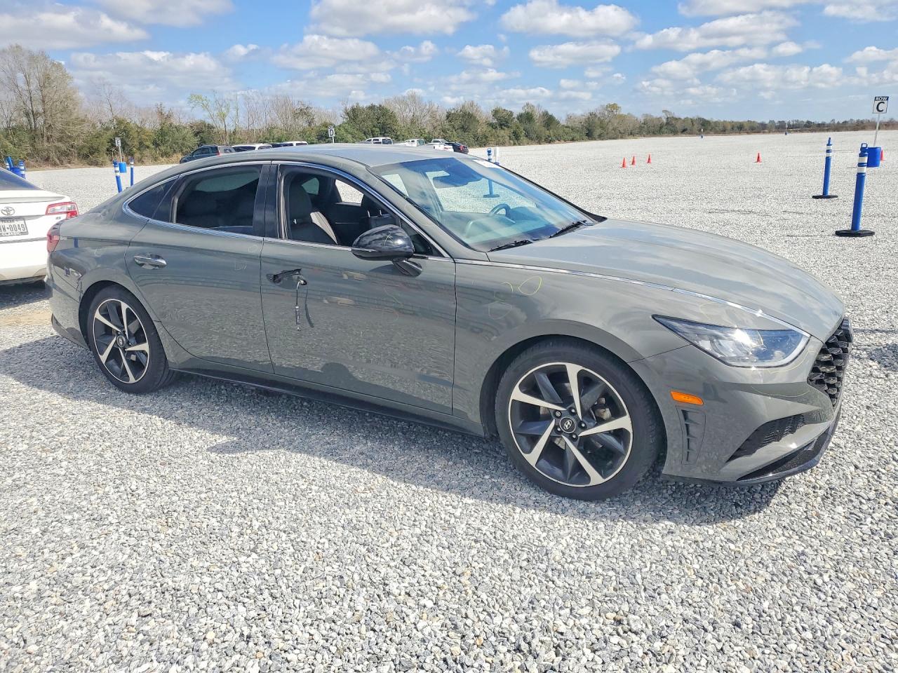 HYUNDAI Sonata Sel Plus 2021