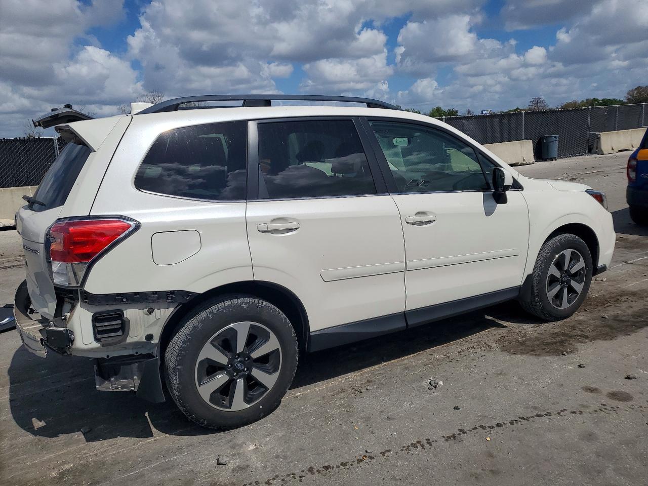 SUBARU Forester 2.5i Limited 2018