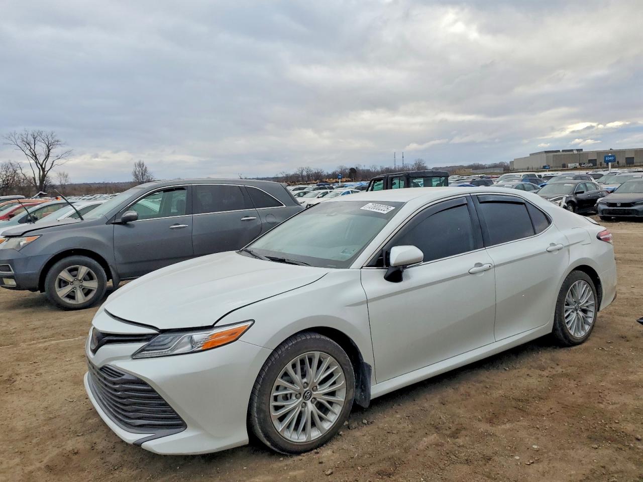 TOYOTA Camry L 2019