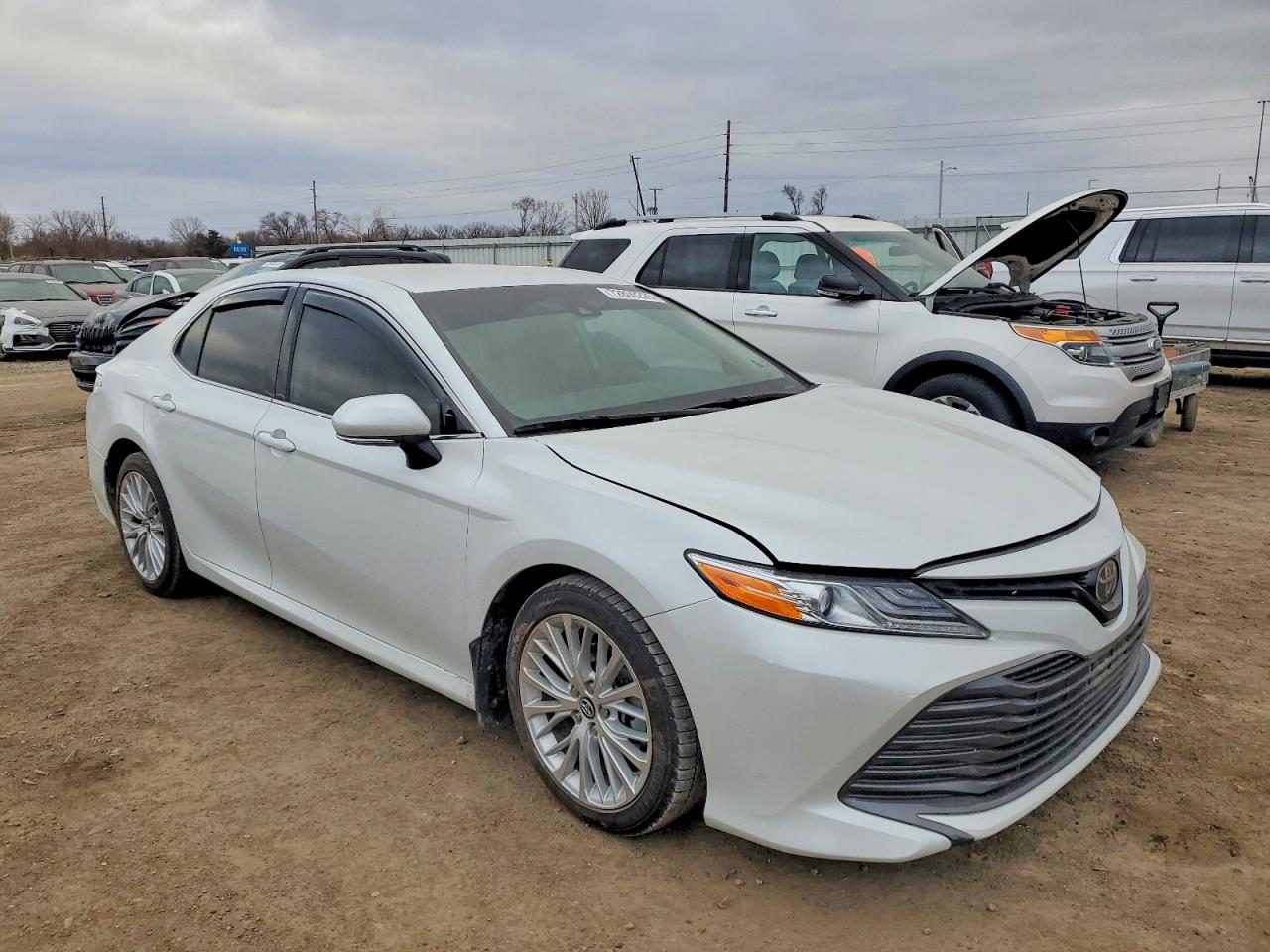 TOYOTA Camry L 2019