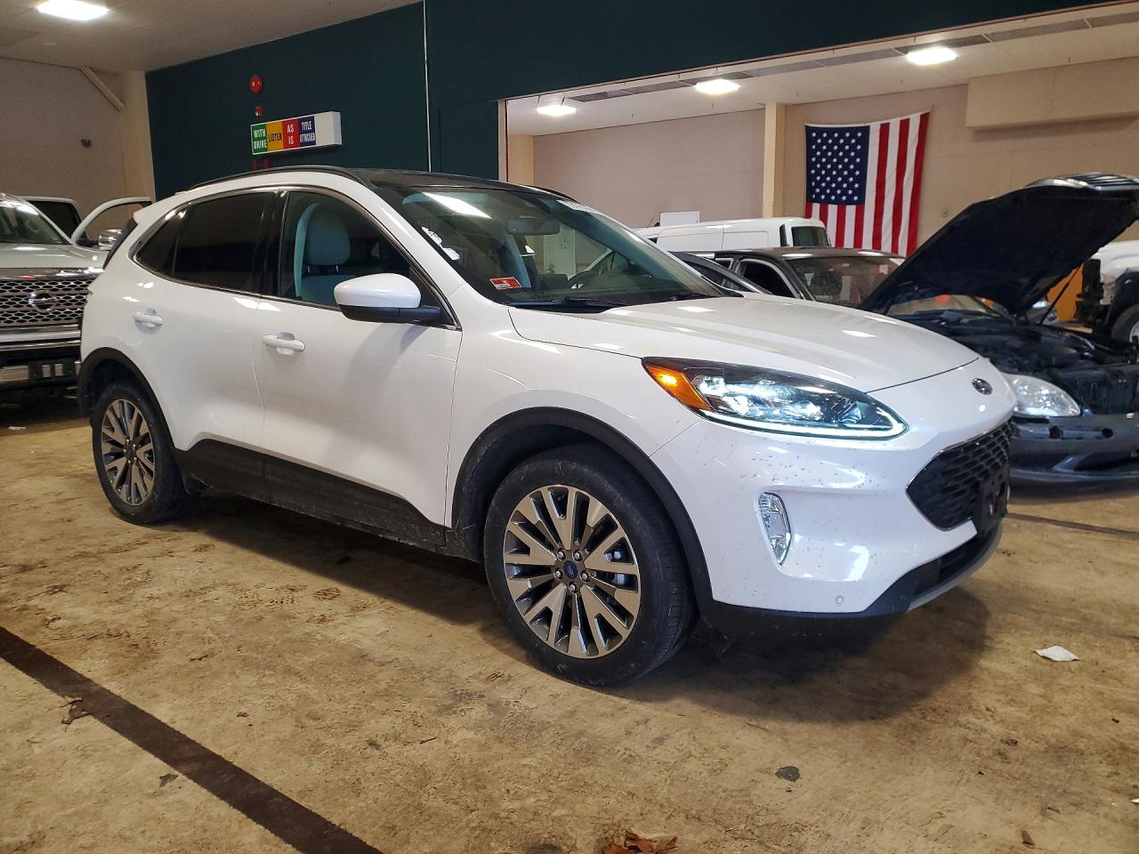 FORD Escape Titanium 2022