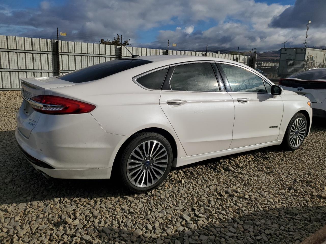 FORD Fusion Titanium/platinum Hev 2018