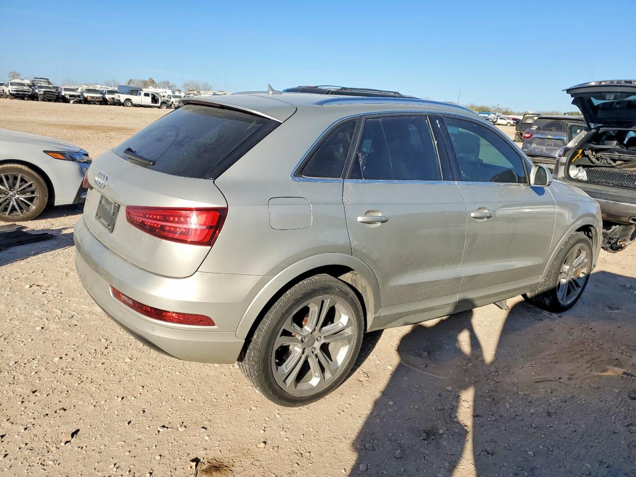 AUDI Q3 Premium Plus 2016