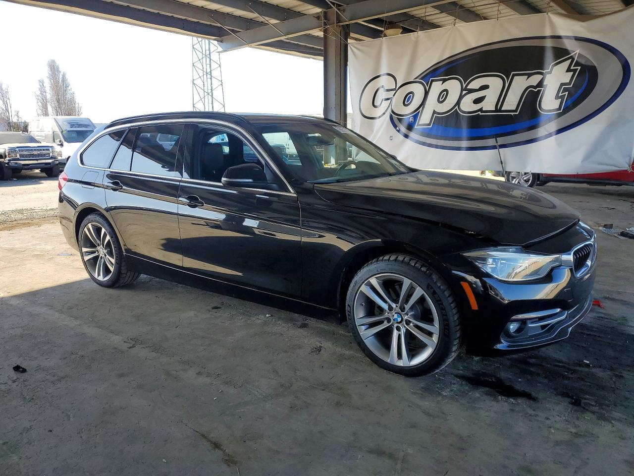 BMW 330 Xi 2018