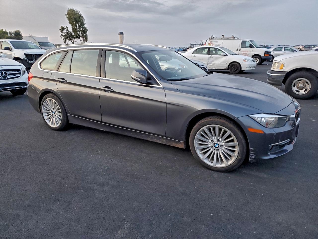 BMW 328 Xi 2014