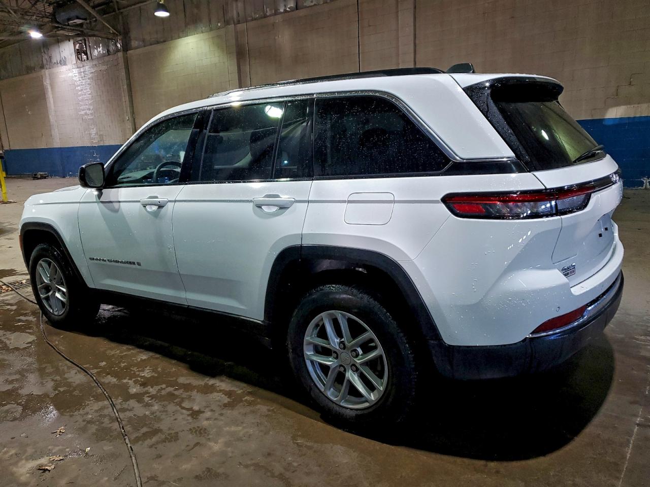 JEEP Grand Cherokee Laredo 2023