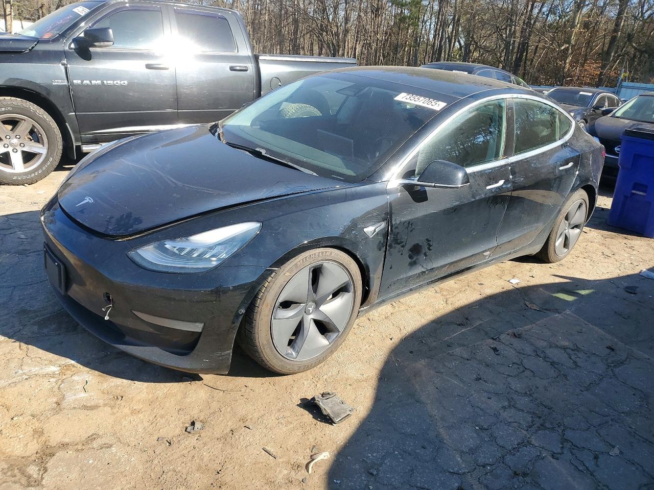 TESLA Model 3 2020