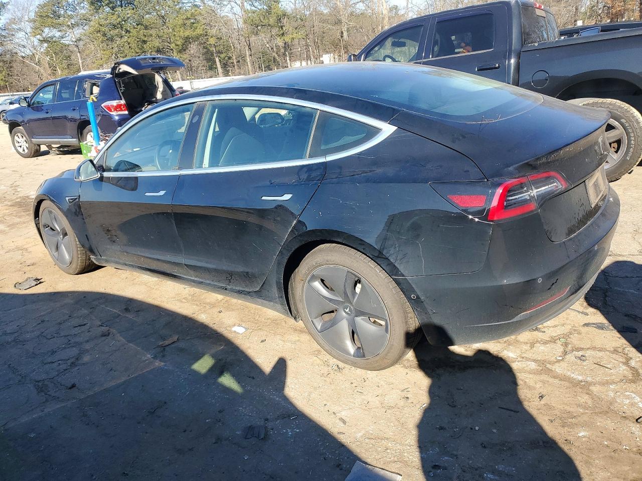 TESLA Model 3 2020