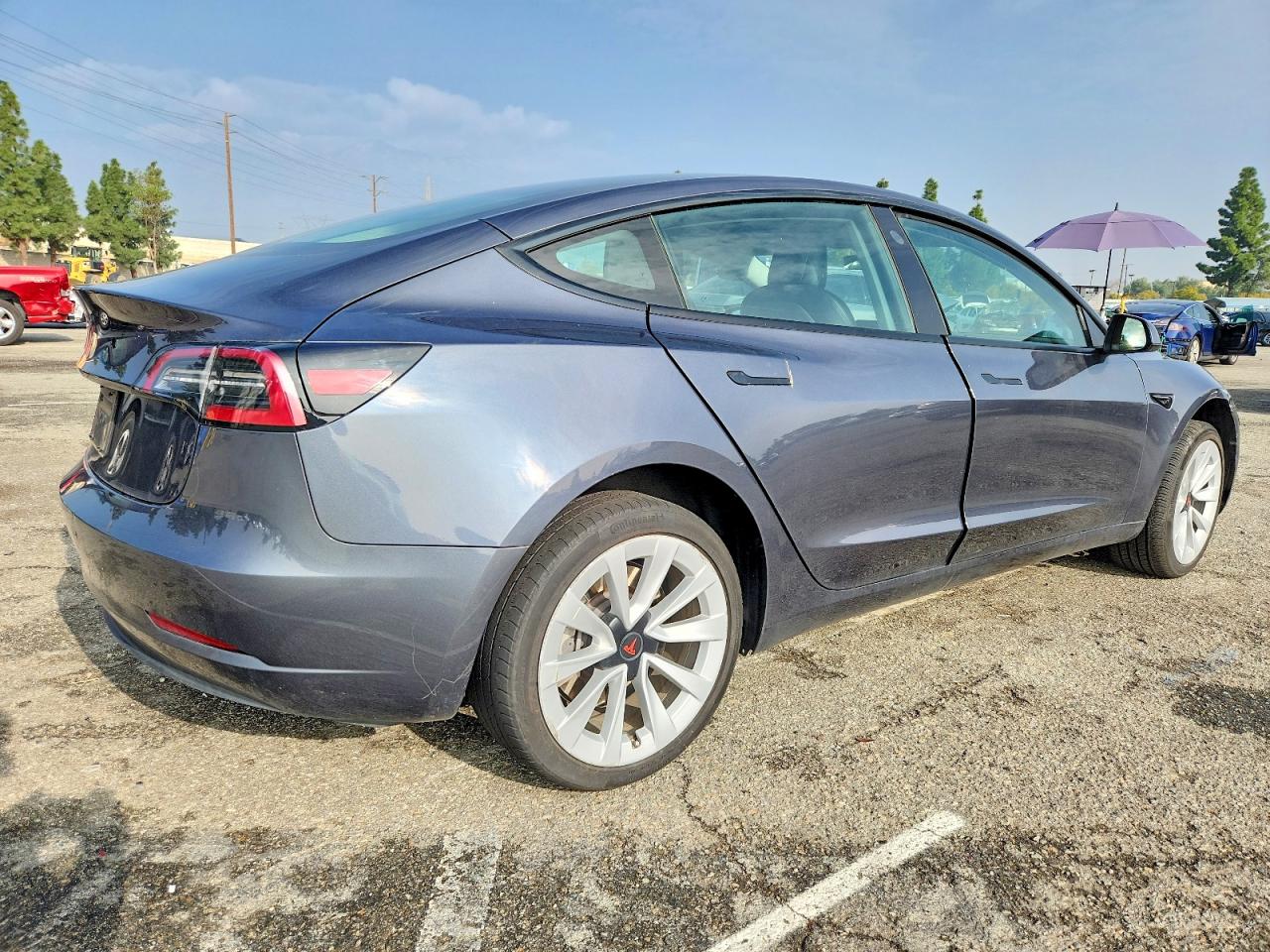TESLA Model 3 2023