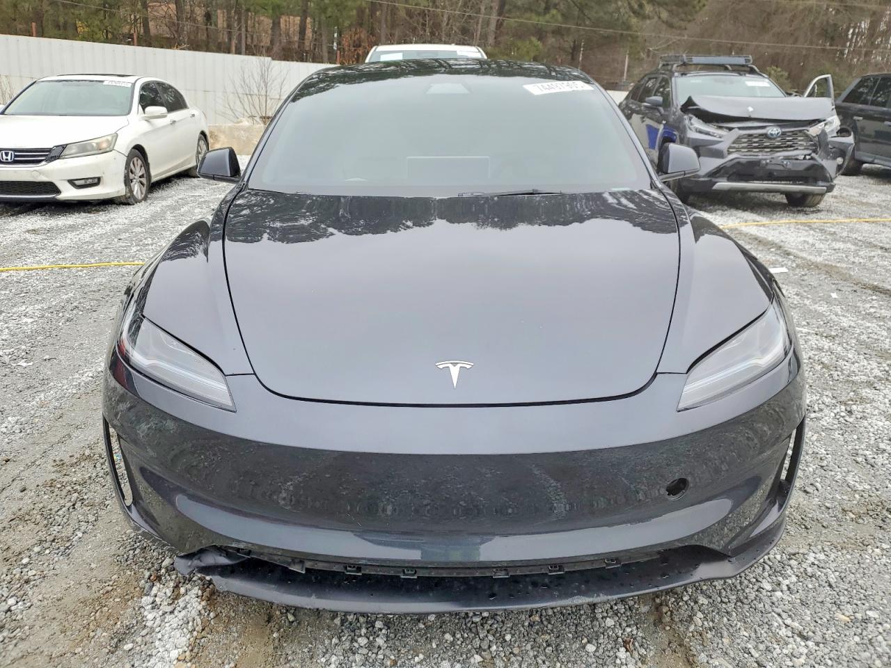 TESLA Model 3 2024