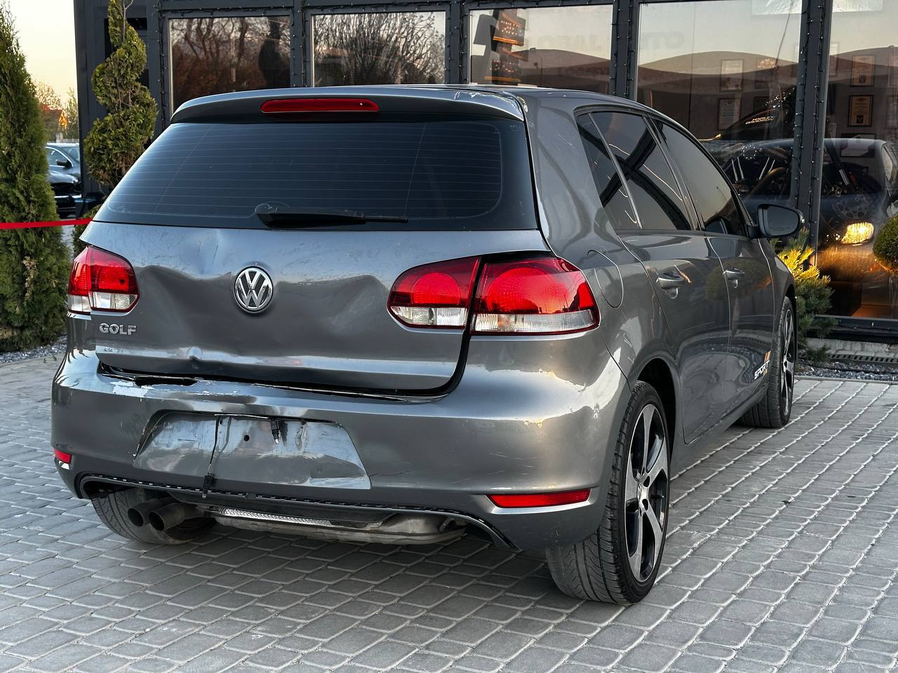 VOLKSWAGEN Golf 2013