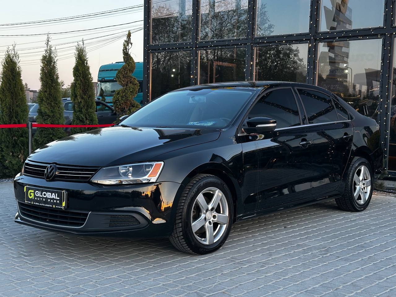 VOLKSWAGEN Jetta 2013