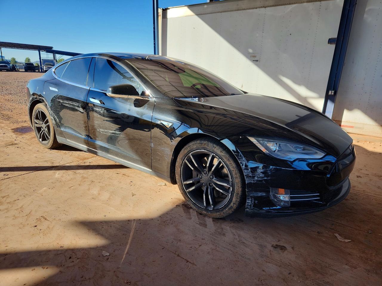 TESLA Model S 85d 2015