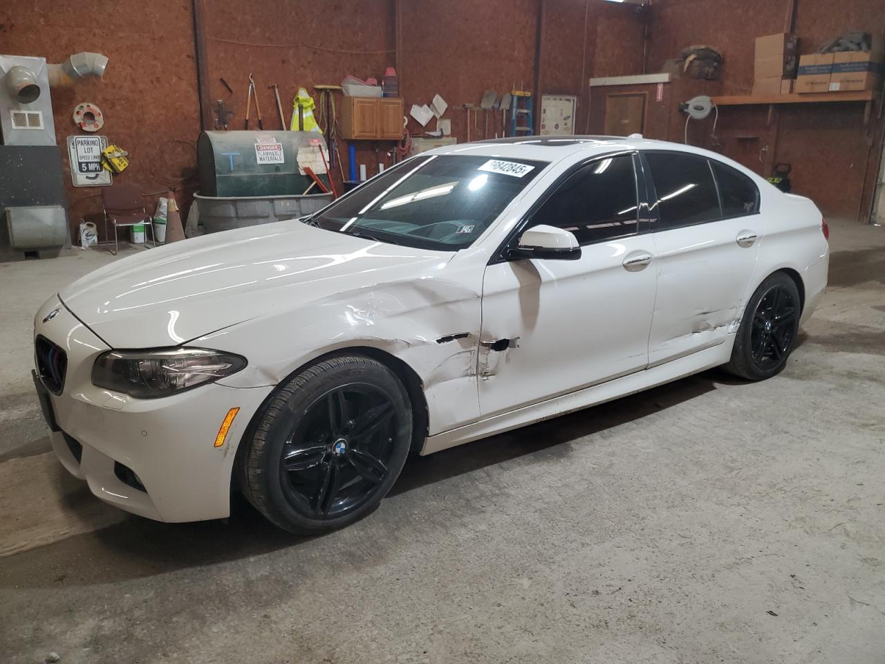 BMW 528 Xi 2016