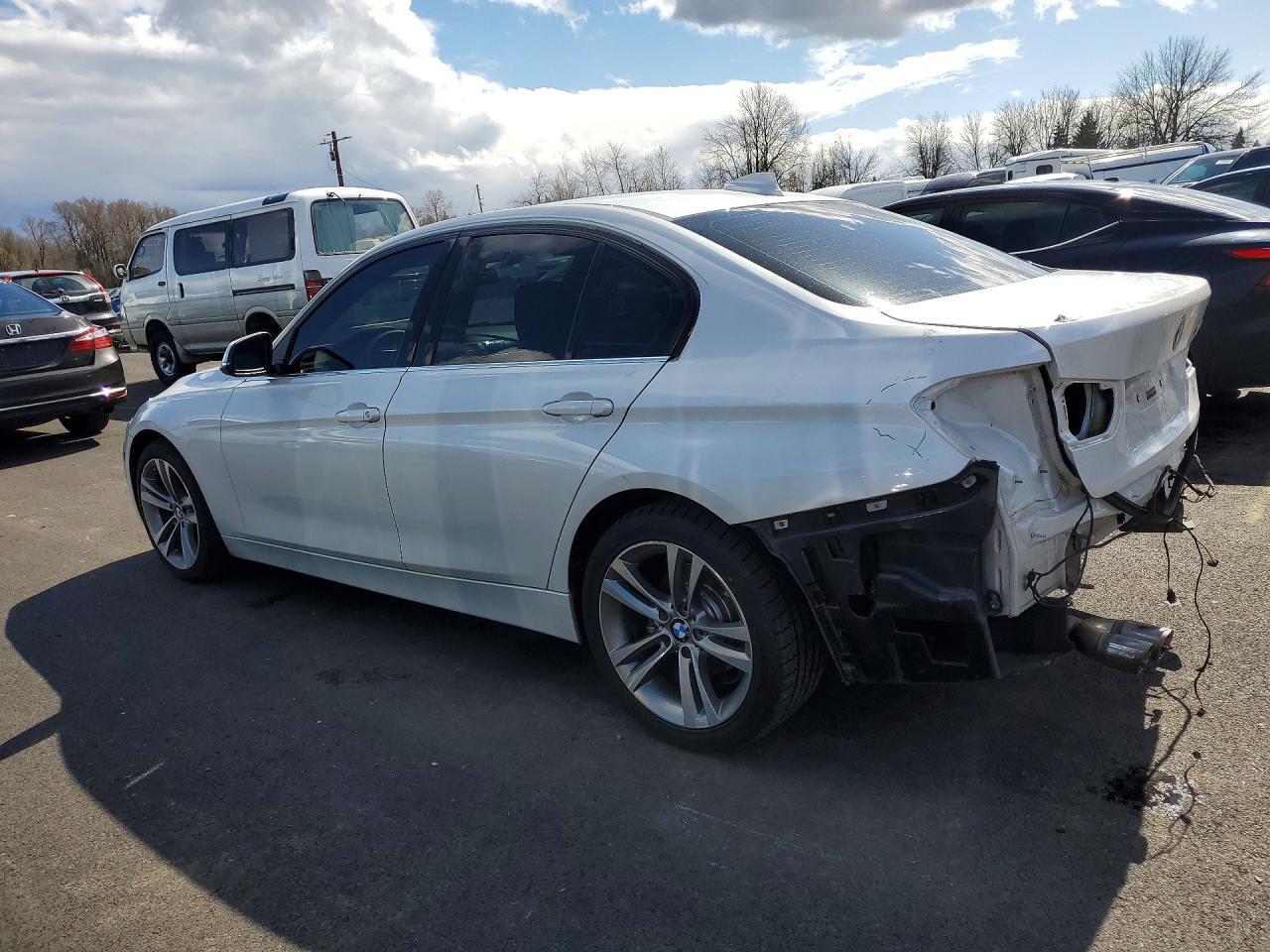 BMW 328 I Sulev 2016