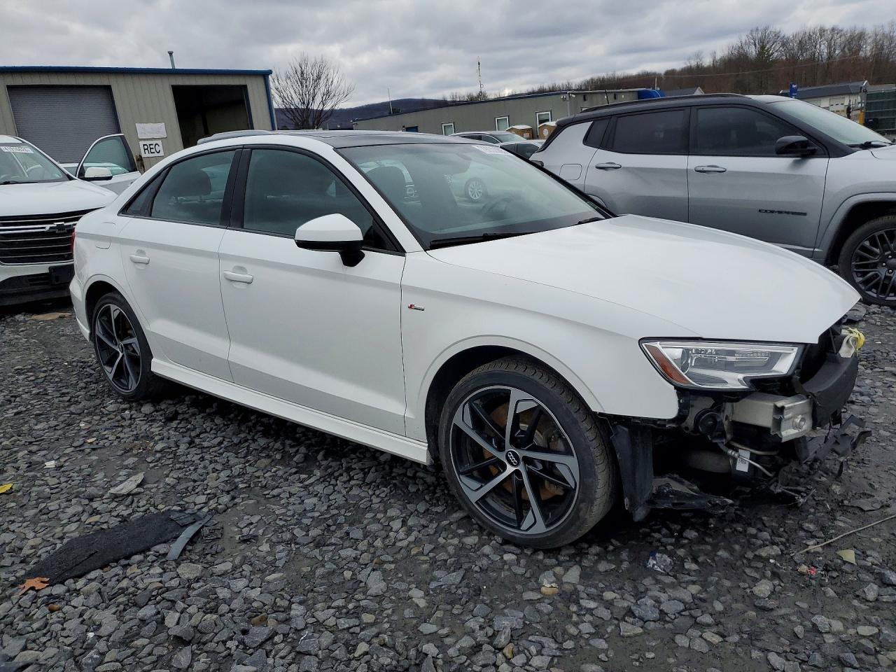 AUDI A3 S-line Premium 2020