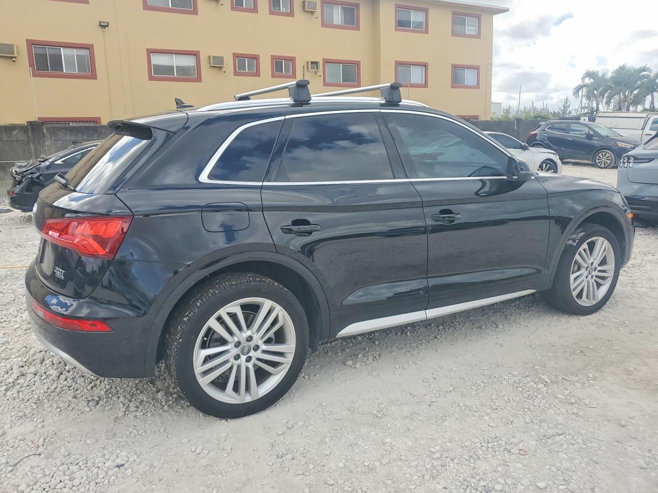 AUDI Q5 Premium Plus 2018