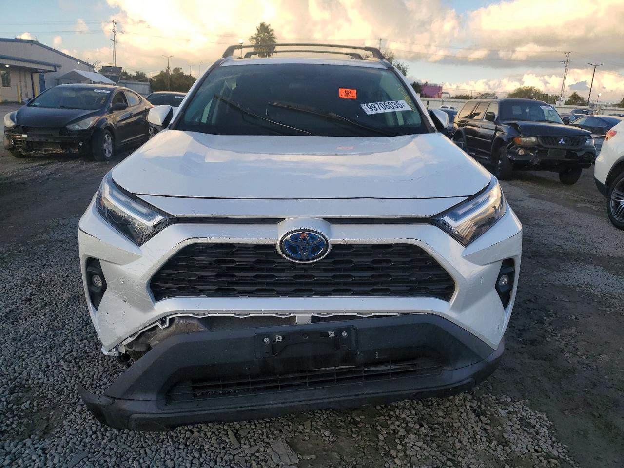 TOYOTA Rav4 2023