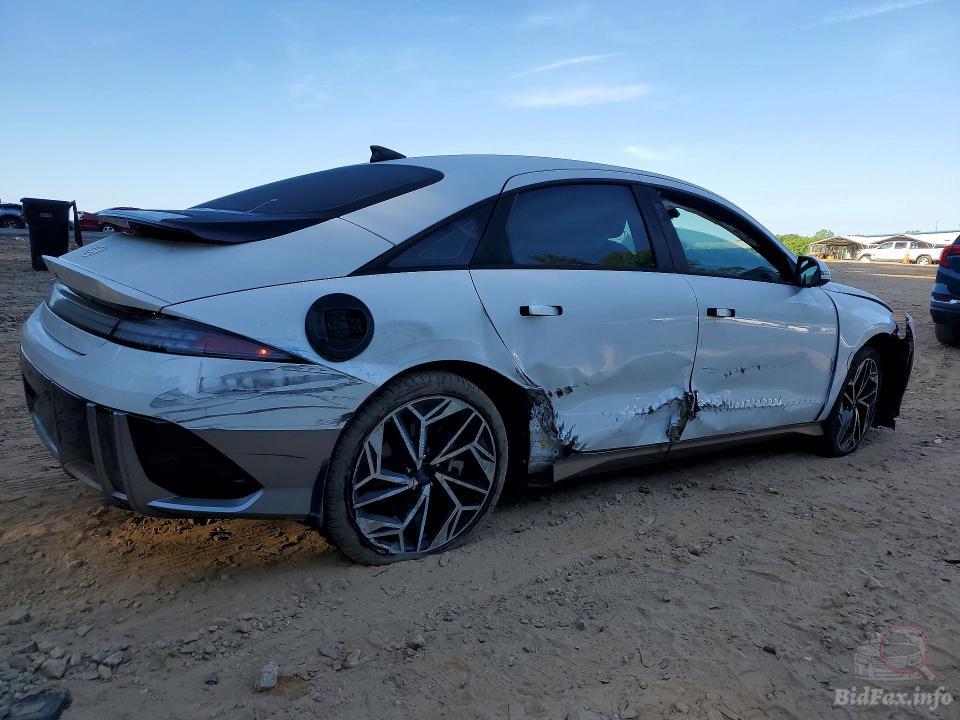 HYUNDAI Ioniq 6 2023
