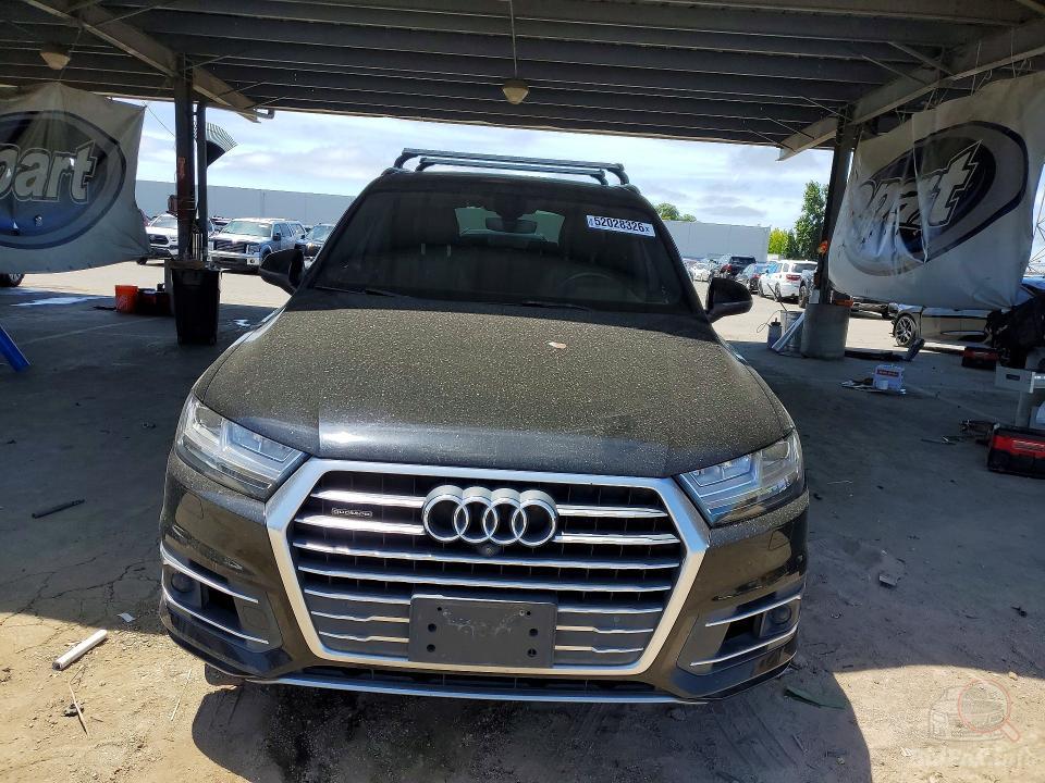 AUDI Q7 2017