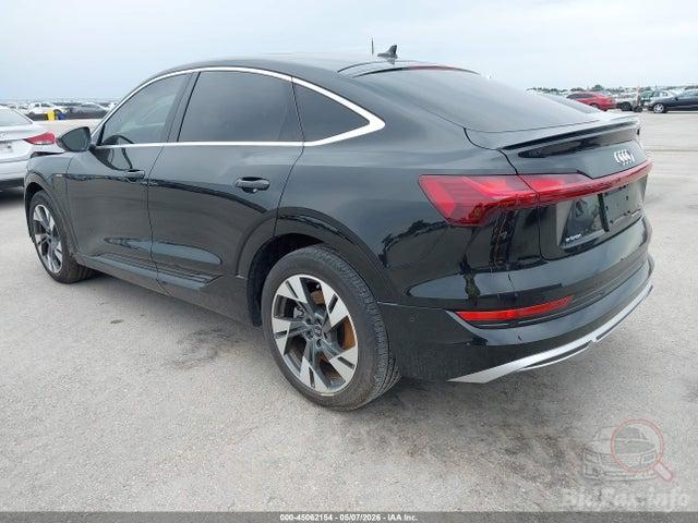 AUDI E-tron 2022