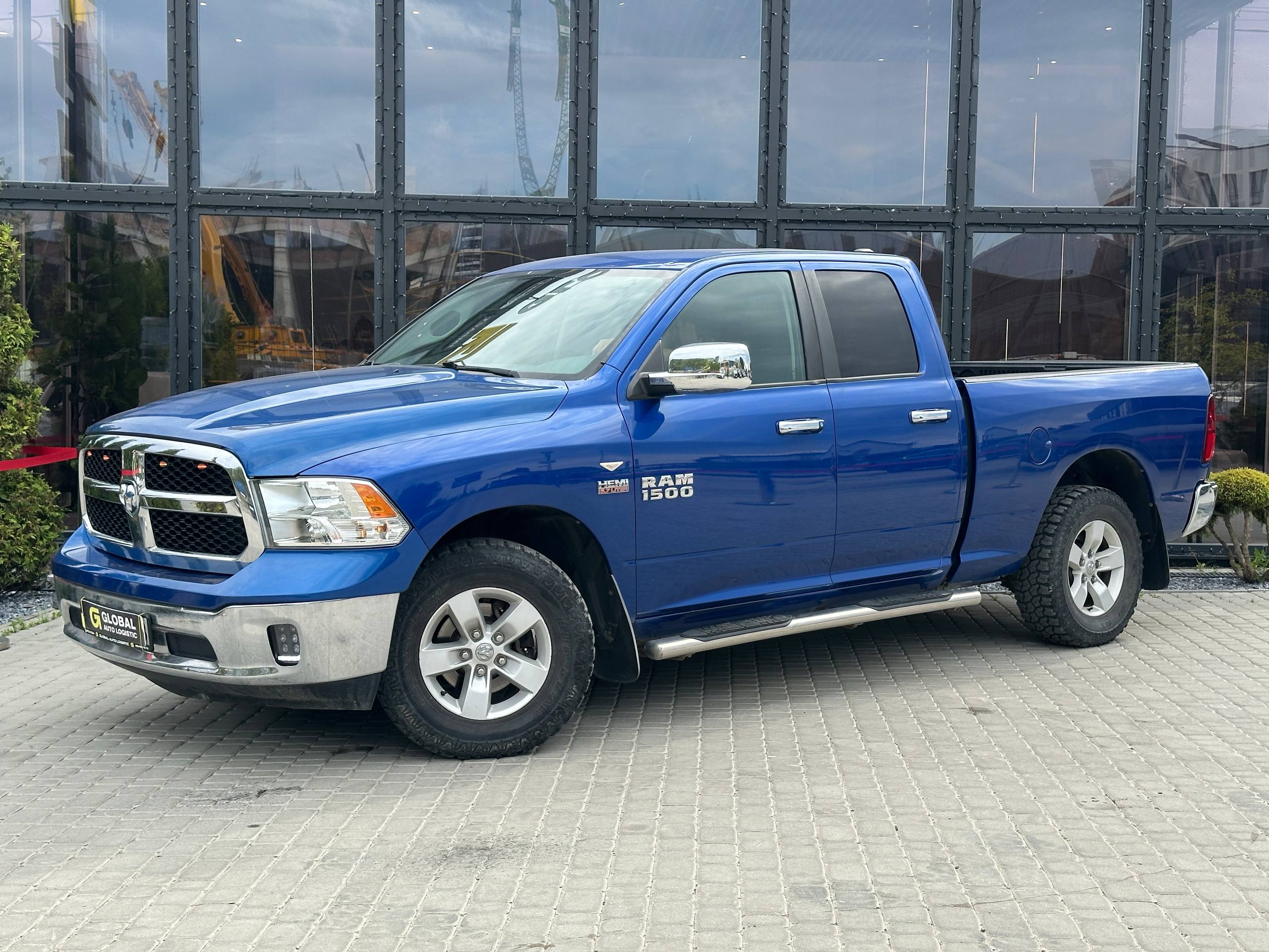 Dodge RAM 1500 2016