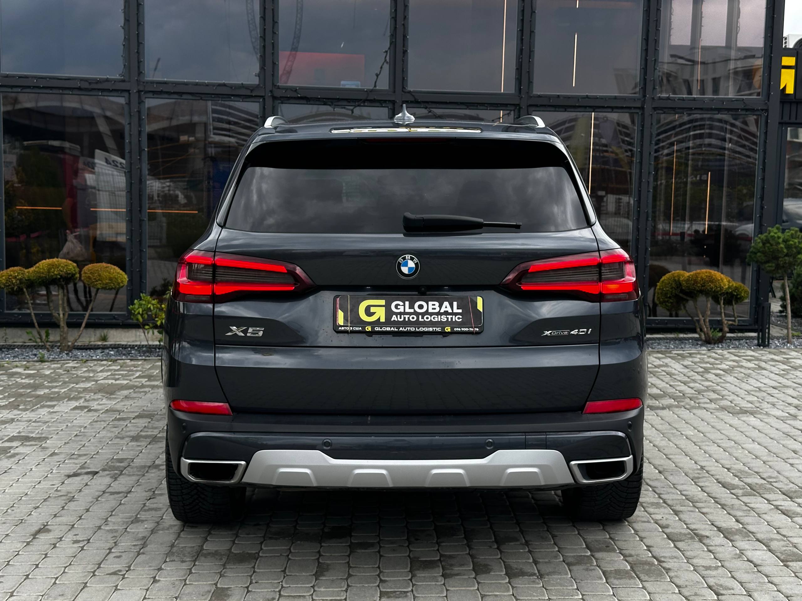 BMW X5 2021