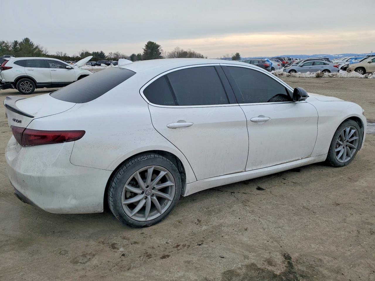 ALFA ROMEO Giulia Q4 2017
