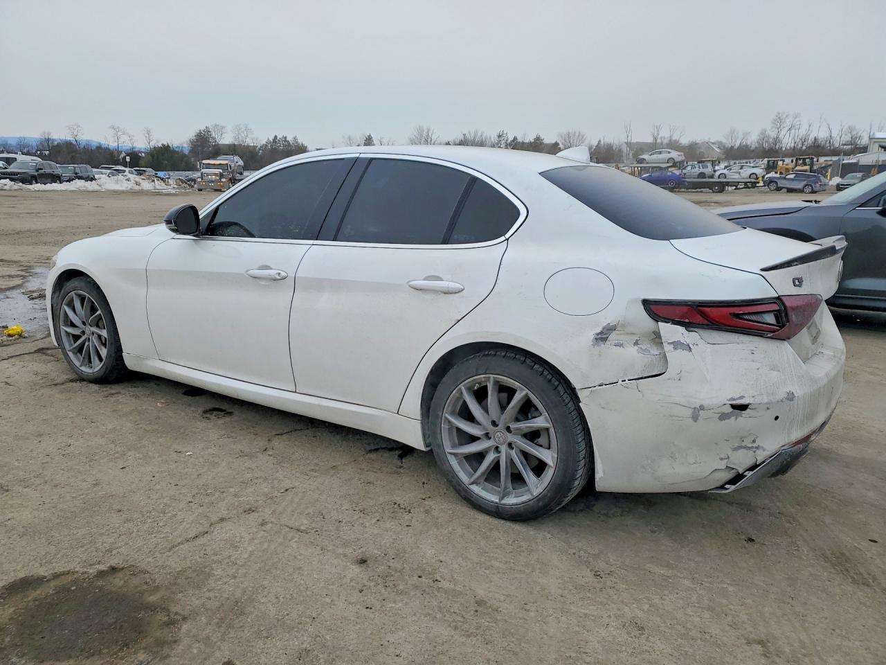 ALFA ROMEO Giulia Q4 2017