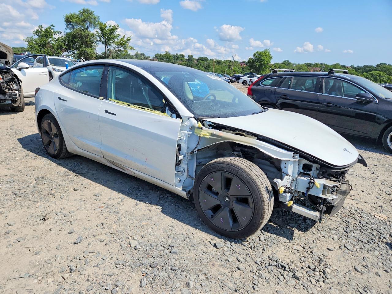 Tesla Model 3 2023