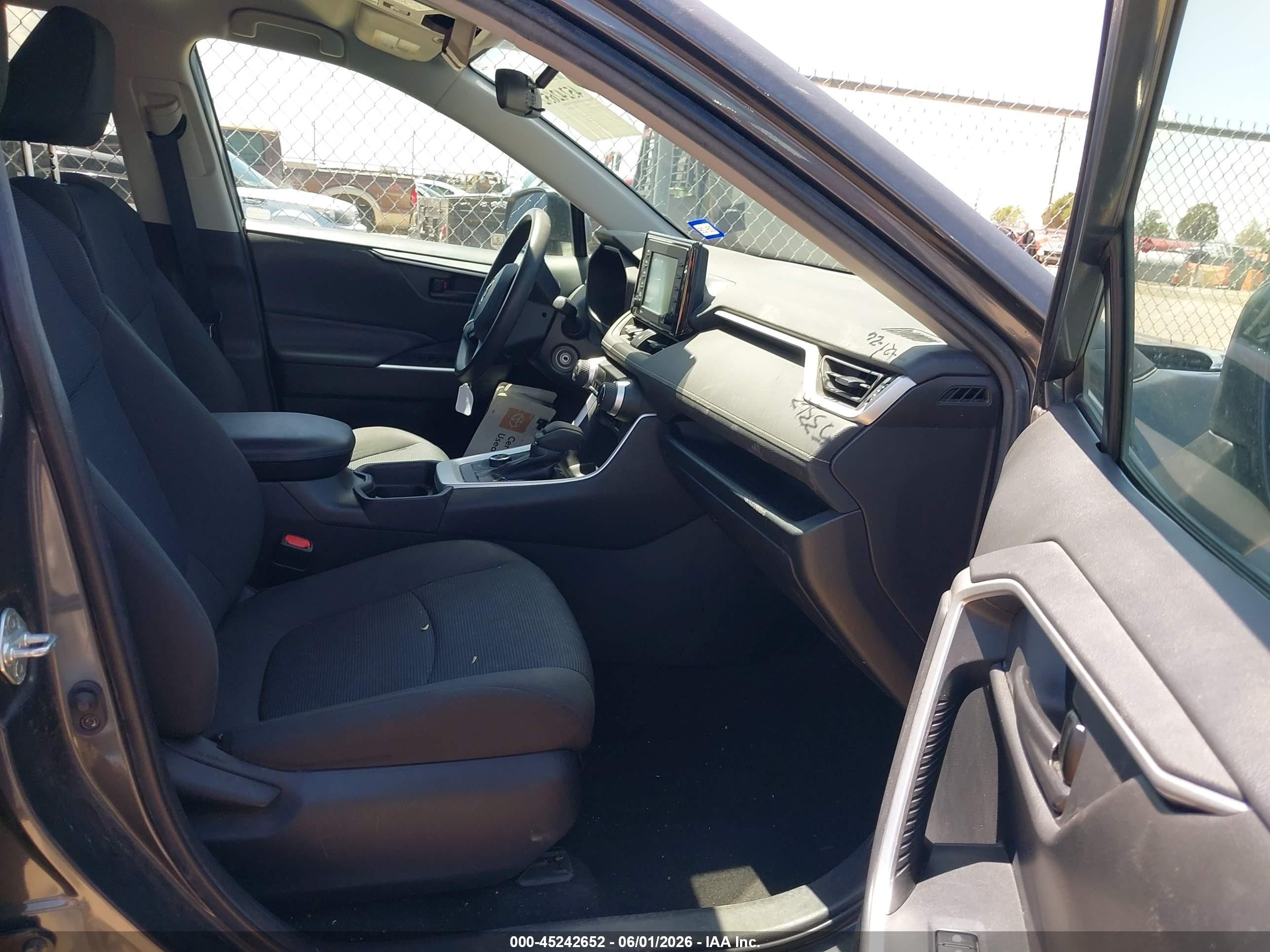 Toyota Rav4 Hybrid Le 2020