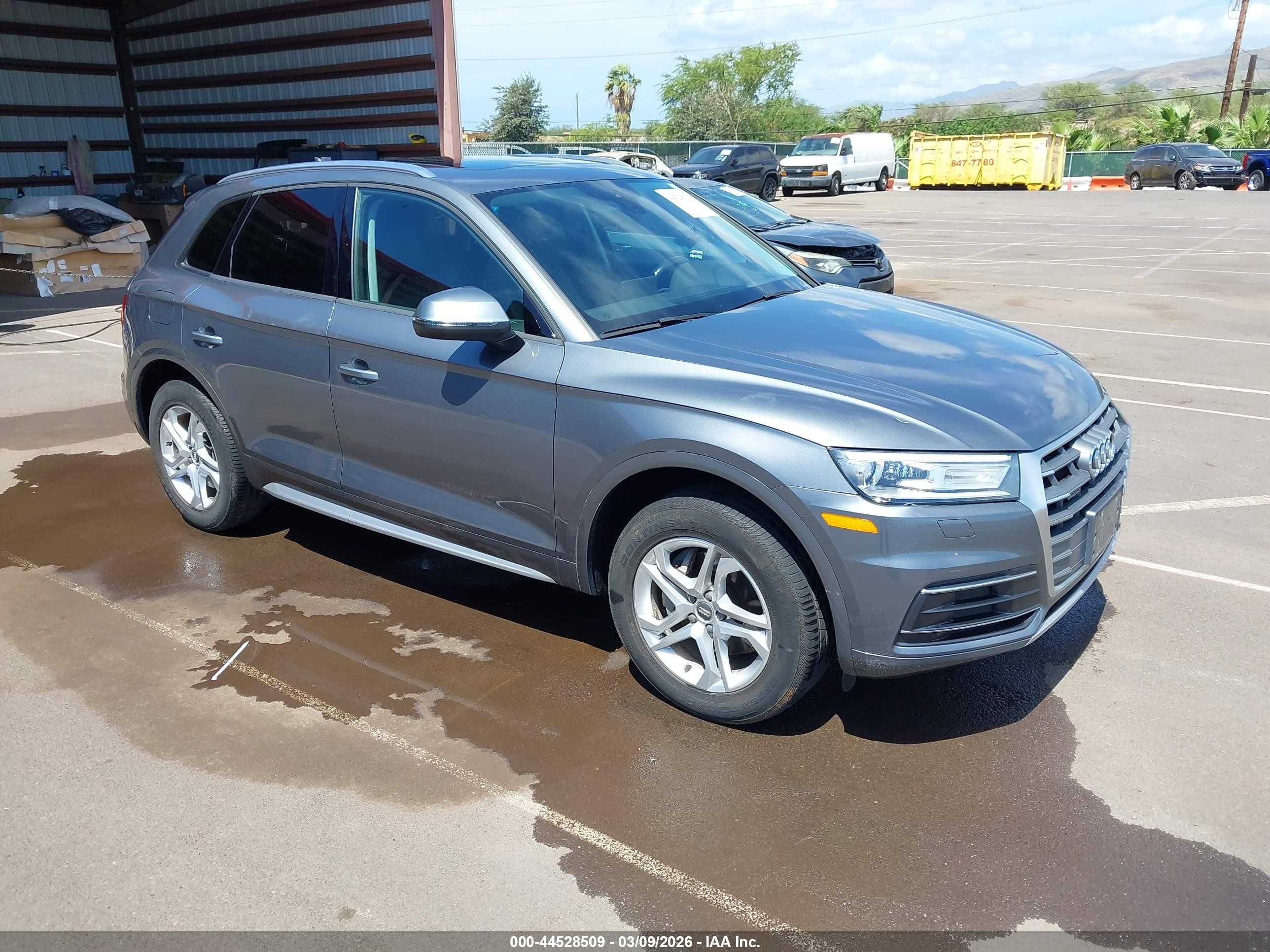 Audi Q5 2.0t Premium/2.0t Tech Premium 2018