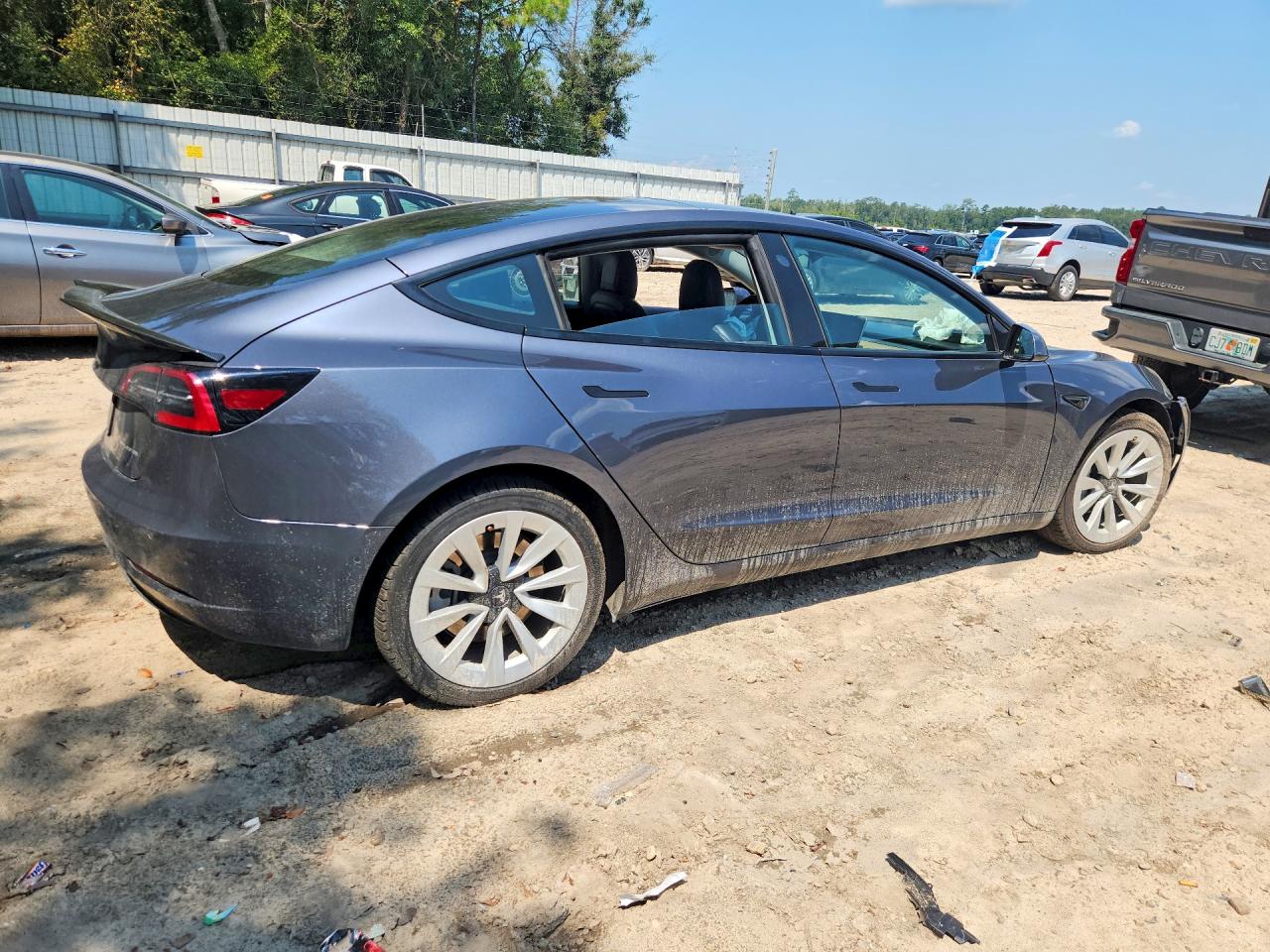 Tesla Model 3 2022